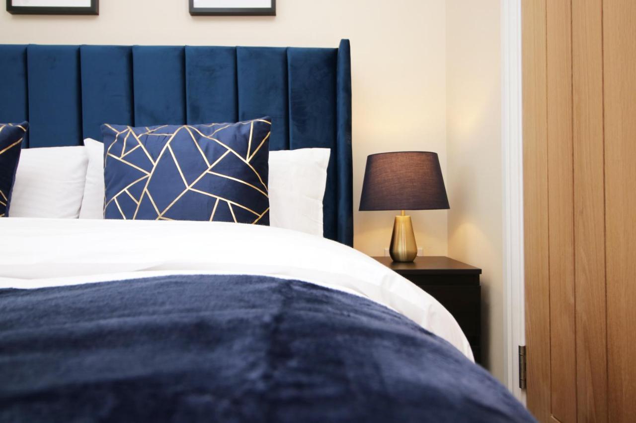 Luxury 4 Bedroom 4 Ensuite Home In Penarth Cardiff Ngoại thất bức ảnh