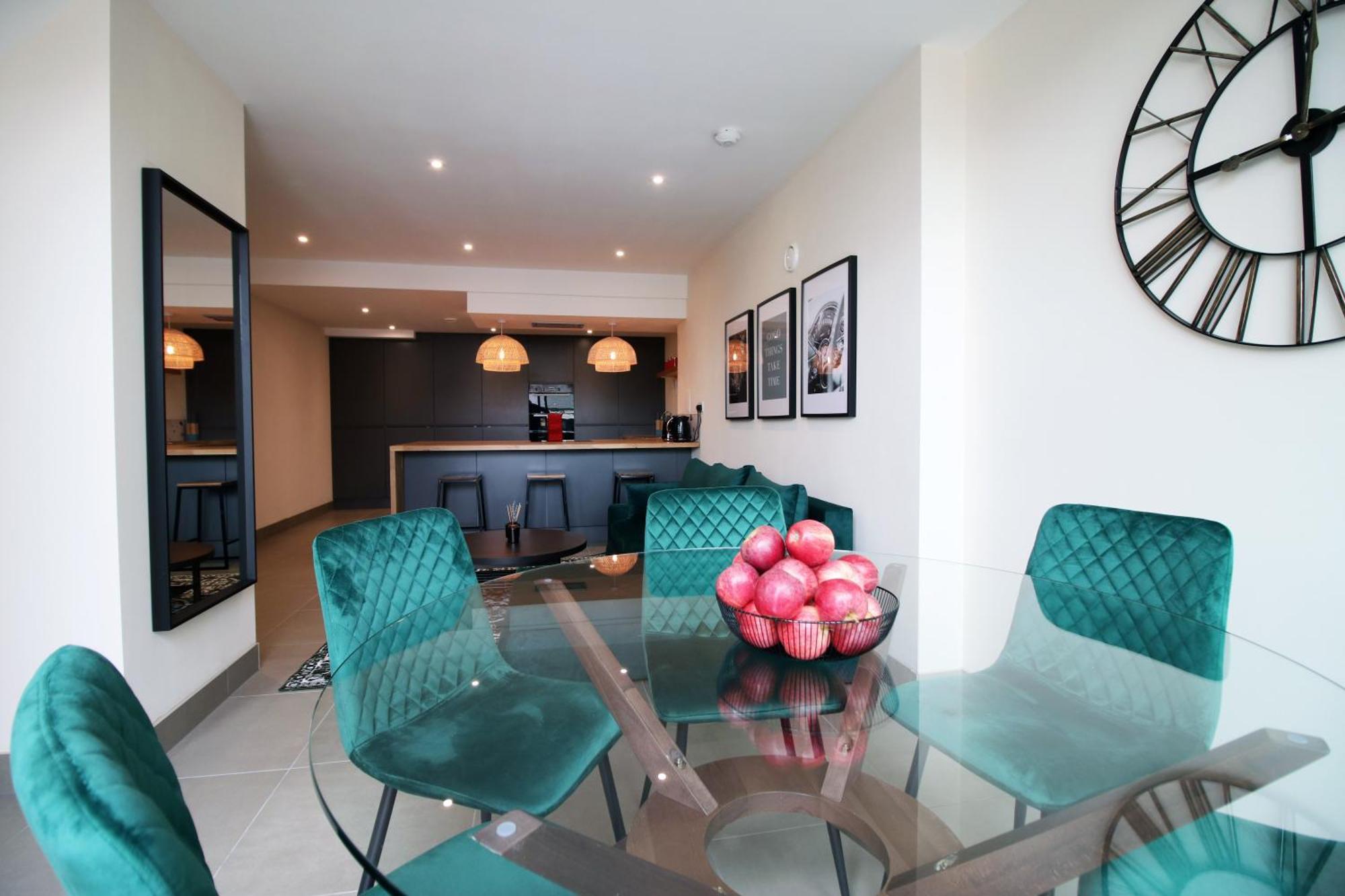 Luxury 4 Bedroom 4 Ensuite Home In Penarth Cardiff Ngoại thất bức ảnh