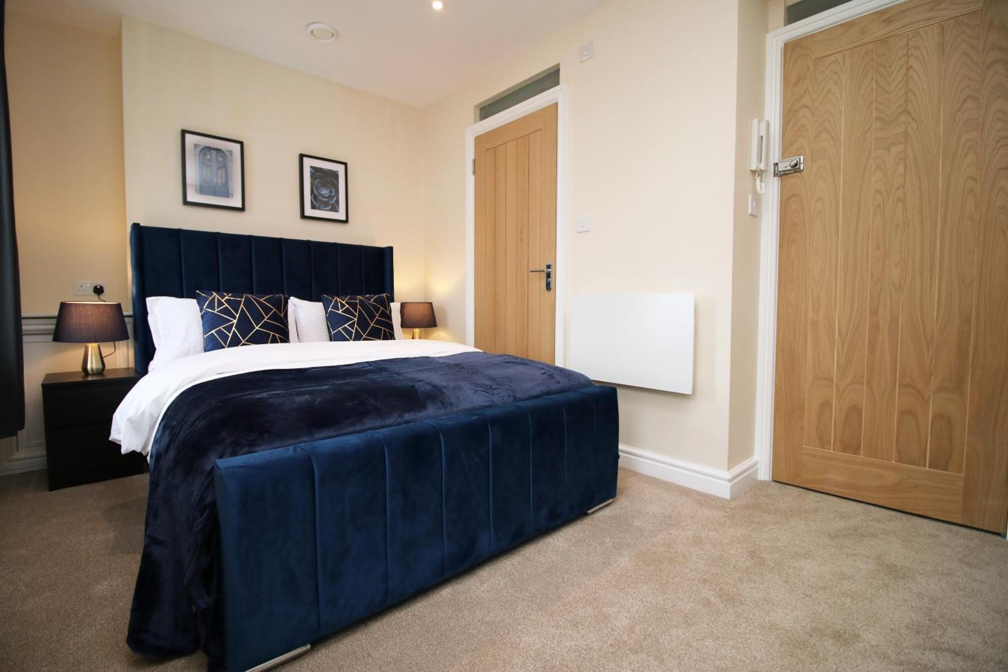 Luxury 4 Bedroom 4 Ensuite Home In Penarth Cardiff Ngoại thất bức ảnh