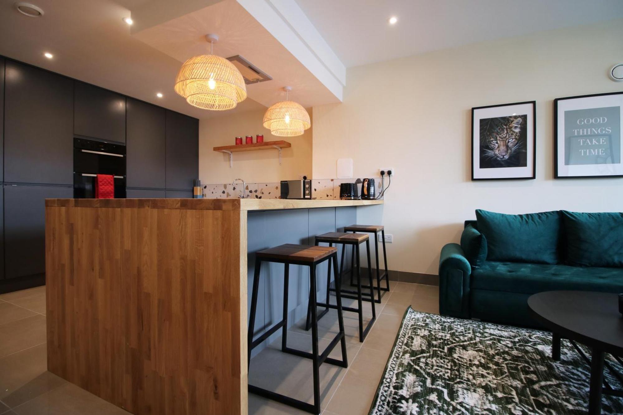 Luxury 4 Bedroom 4 Ensuite Home In Penarth Cardiff Ngoại thất bức ảnh