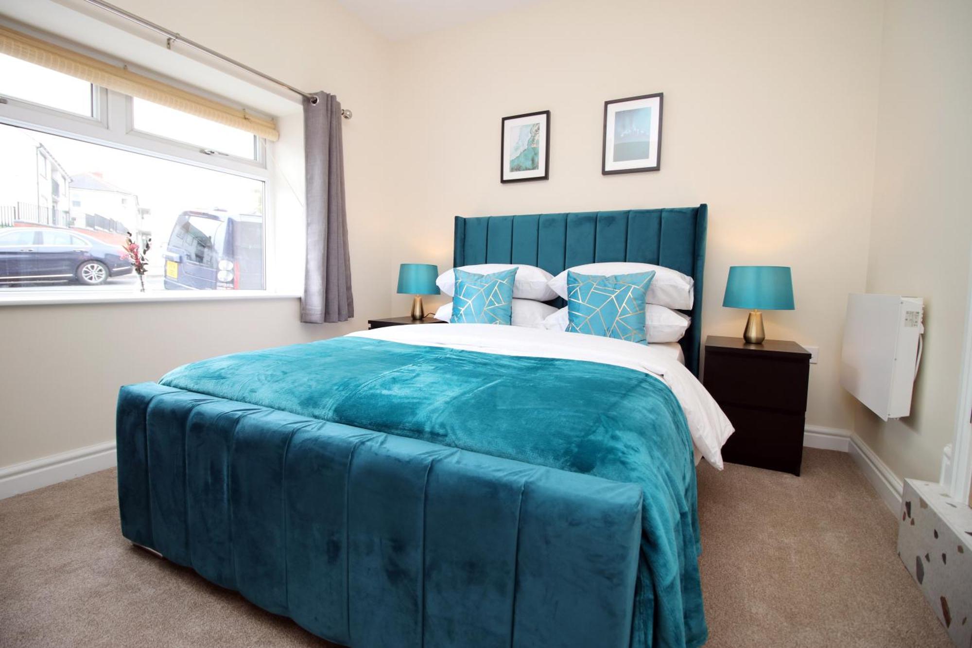 Luxury 4 Bedroom 4 Ensuite Home In Penarth Cardiff Ngoại thất bức ảnh