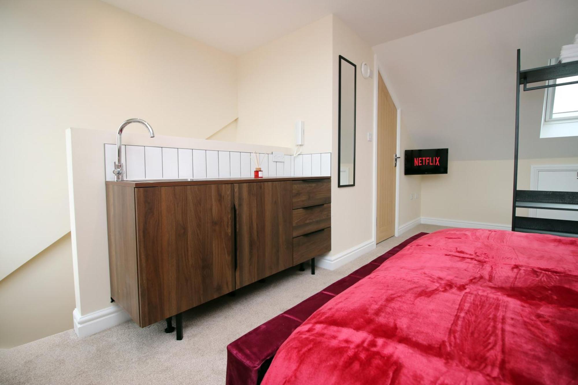 Luxury 4 Bedroom 4 Ensuite Home In Penarth Cardiff Ngoại thất bức ảnh