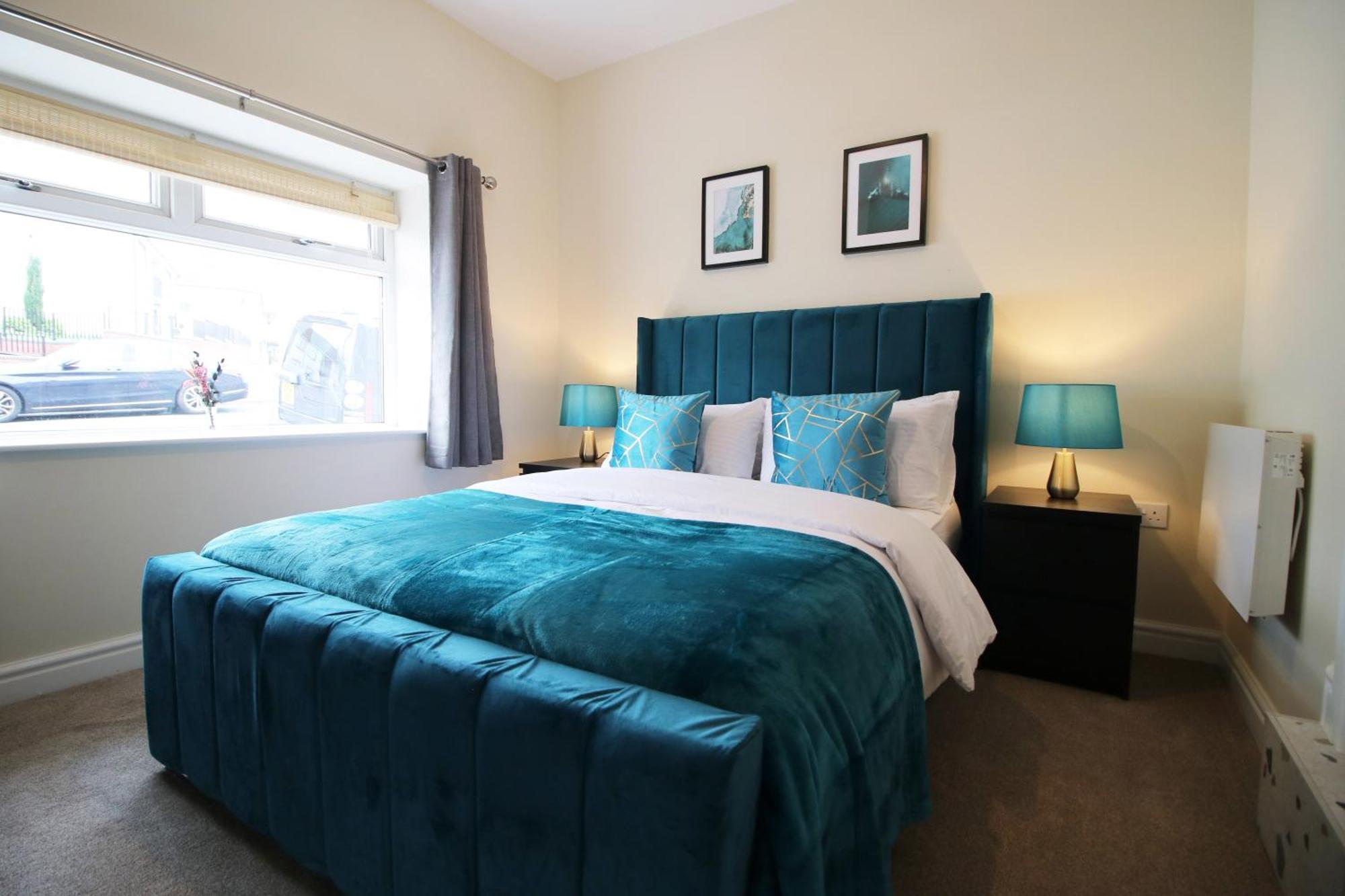Luxury 4 Bedroom 4 Ensuite Home In Penarth Cardiff Ngoại thất bức ảnh